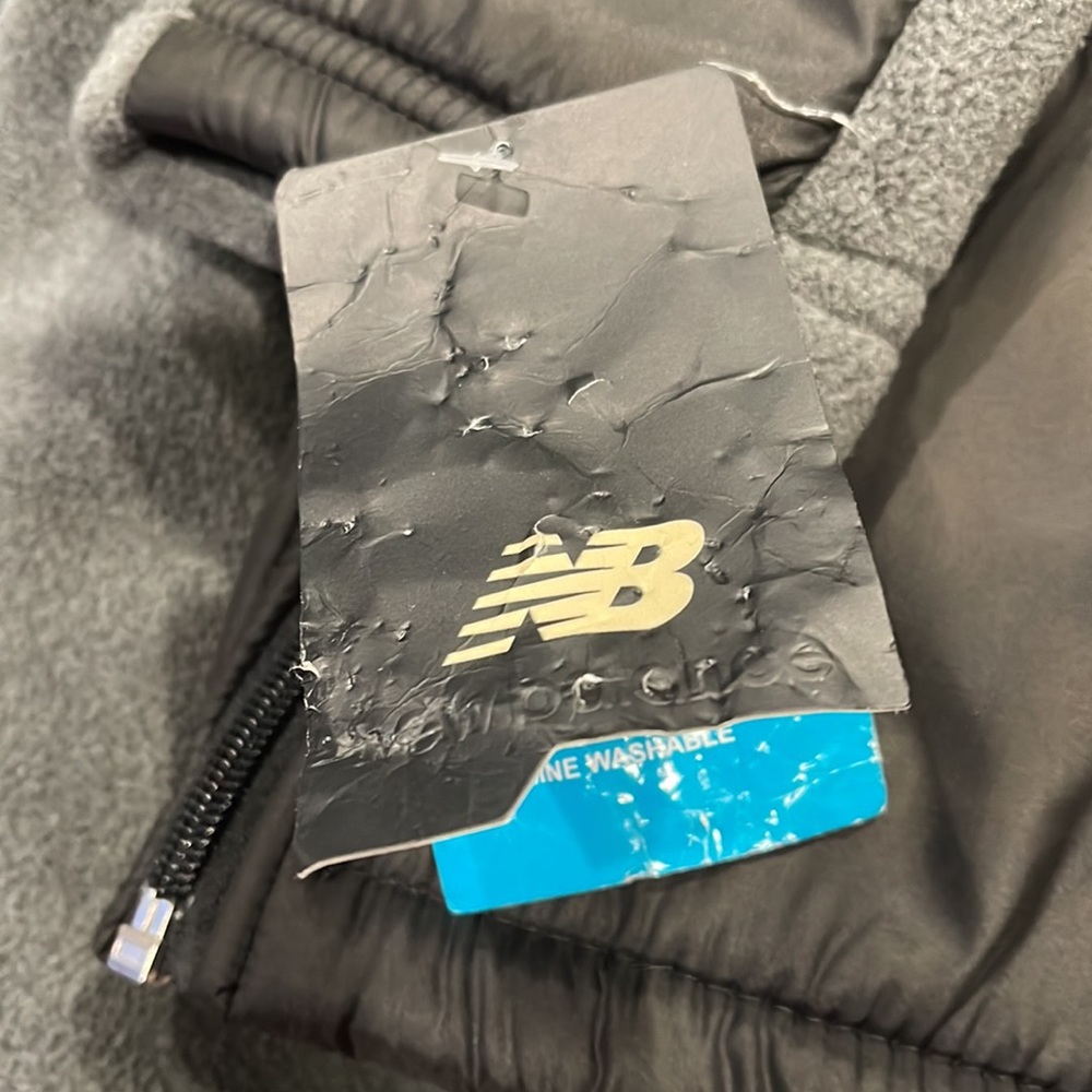 New Balance Women’s Double Brushed Sherpa Fleece Jacket NWT - Picture 5 of 5